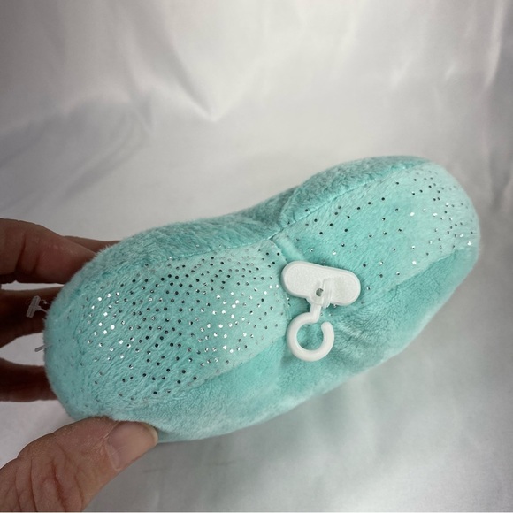 Smile Blue Heart Small Plushie - Picture 3 of 4